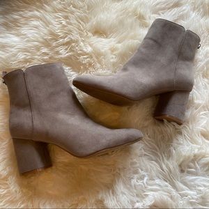 NWOT Old Navy Booties
